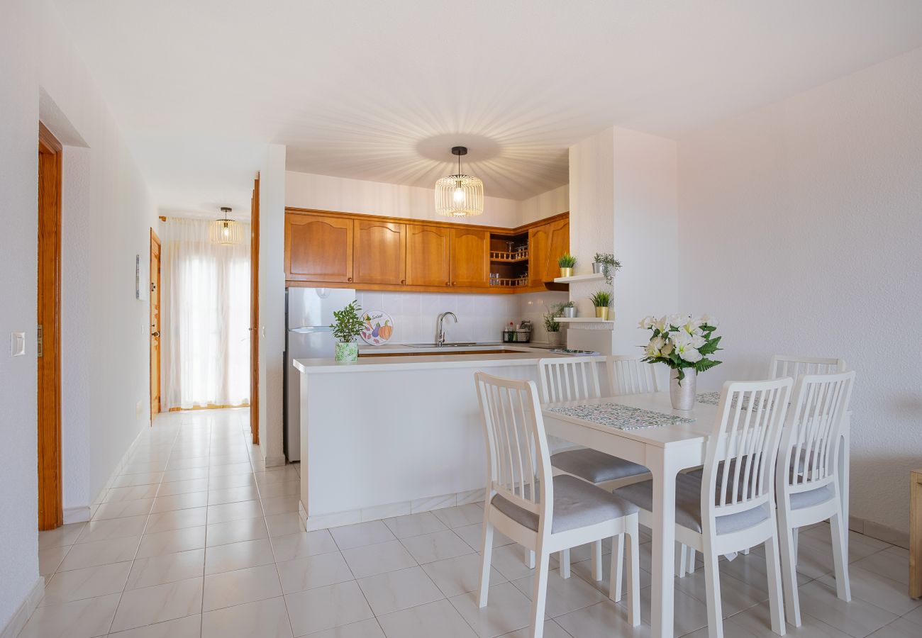 Apartamento en Los Cristianos - COZY PORT ROYAL MARGOT SUNSET VIEW HOME by LOVETENERIFE