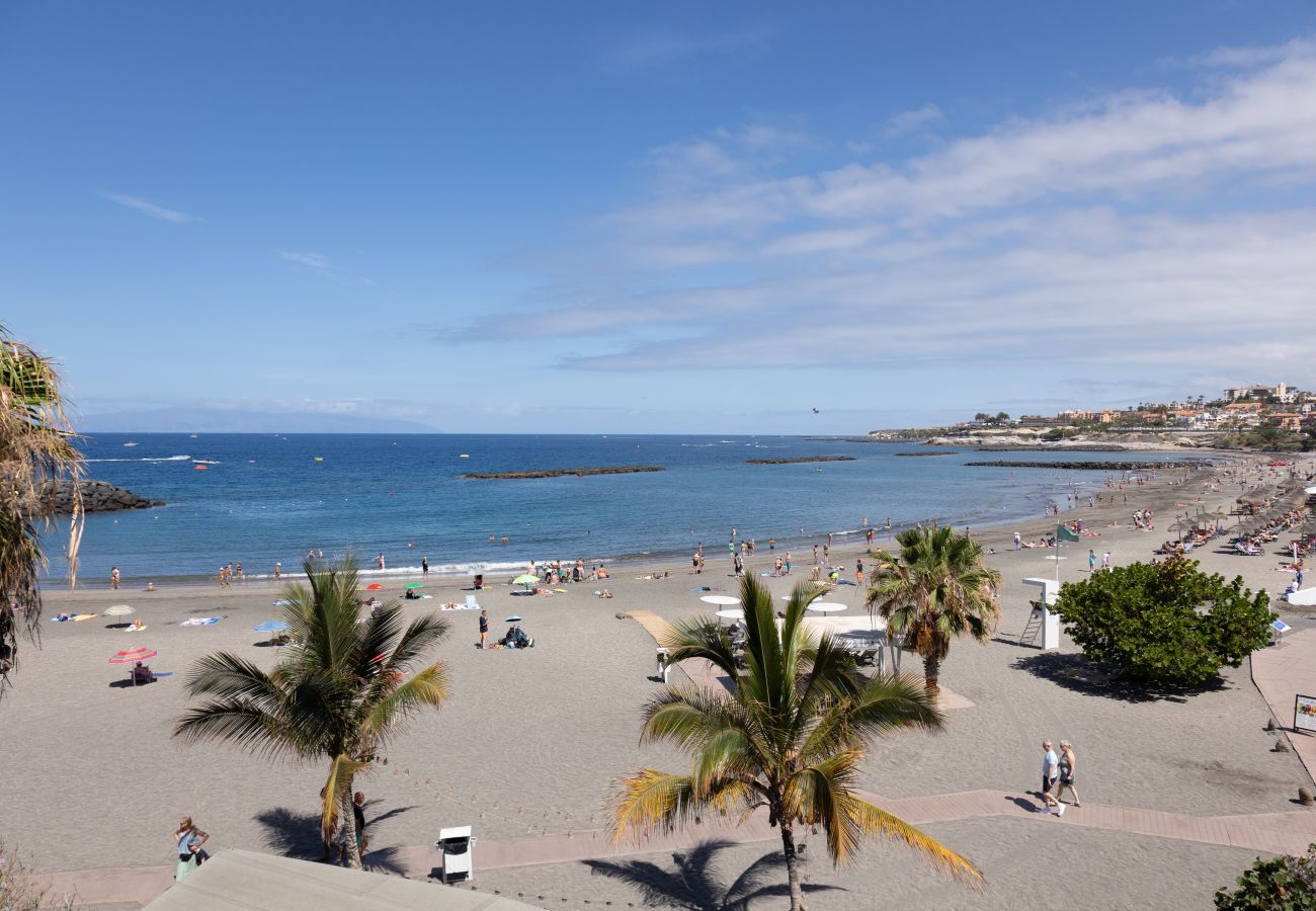 Apartment in Costa Adeje - LUXURY SAN EUGENIO OCEAN AND HARBOUR VIEW HOME by LOVETENERIFE