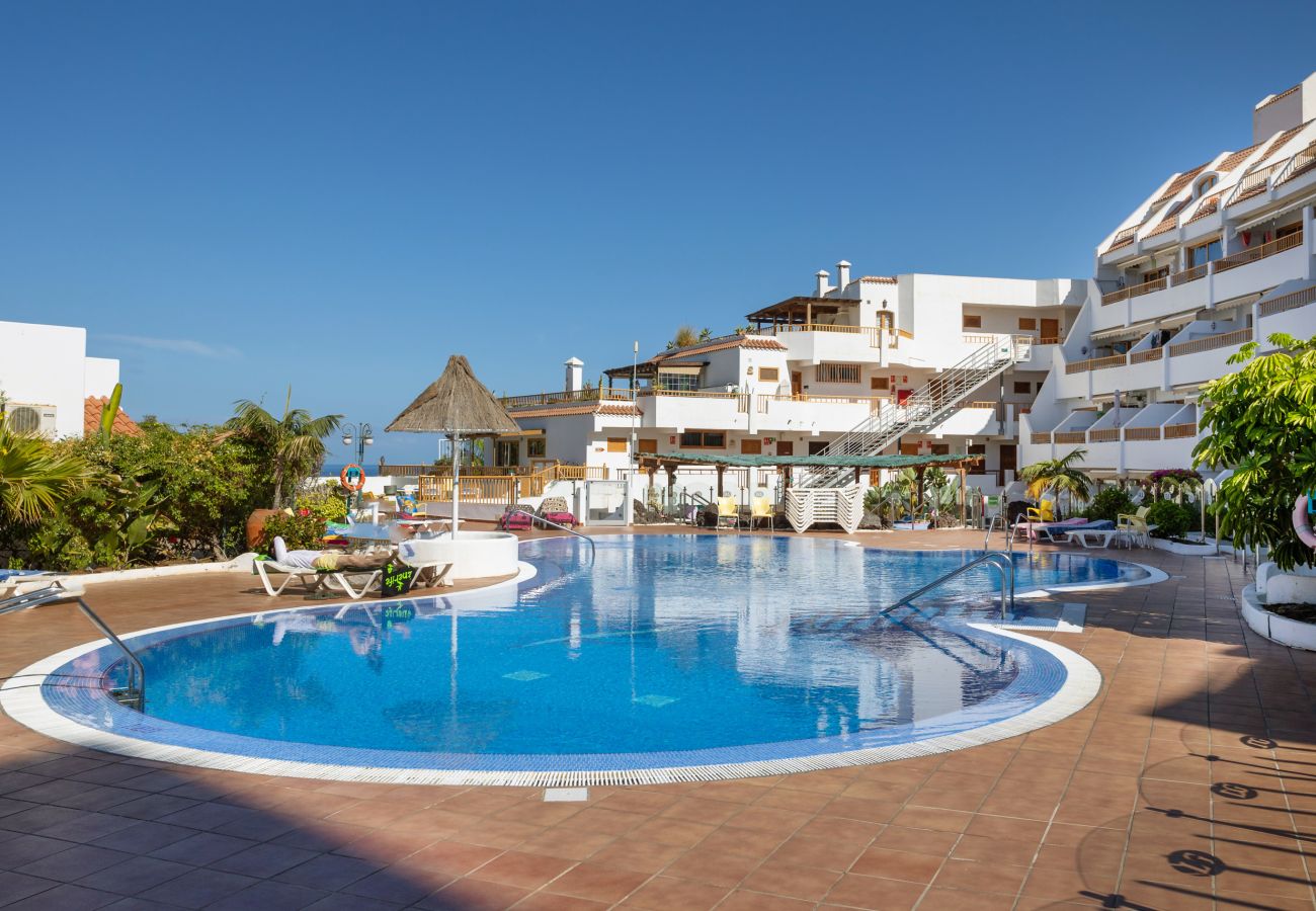 Apartment in Costa Adeje - LUXURY SAN EUGENIO OCEAN AND HARBOUR VIEW HOME by LOVETENERIFE